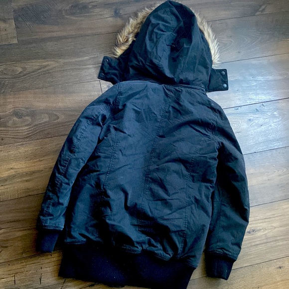 American Eagle Outfitters Cotton Puffer Jacket - Picture 2 of 8